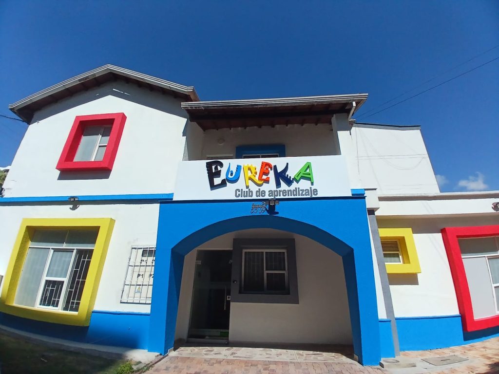 Fachada_EurekaBUC